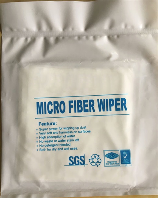 Microfiber wiper.jpg Microfiber wiper.jpg